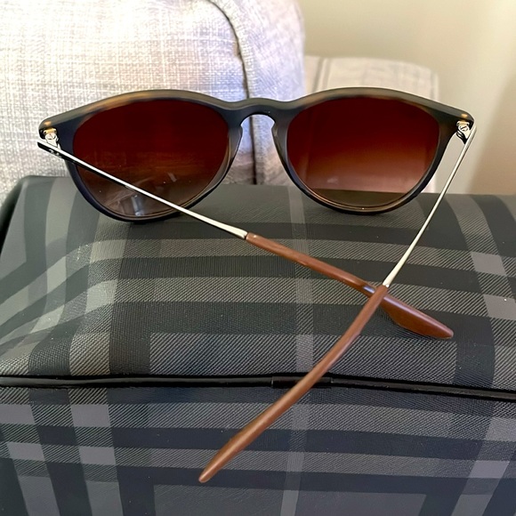 Ray Ban Erika - Picture 4 of 4